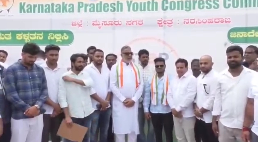 ಶಾಸಕ ತನ್ವೀರ್ ಸೇಠ್ ಗೆ ಮಂತ್ರಿ ಸ್ಥಾನ ಕೊಡಿ, ಅಭಿಮಾನಿಗಳಿಂದ ಸಹಿ ಸಂಗ್ರಹ! - News Karnataka