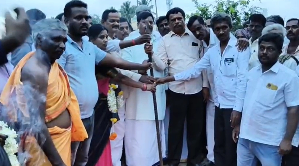 ಕಾರು ಸವಾರರ ಮೇಲೆ ಕಾಡಾನೆ ದಿಢೀರ್ ದಾಳಿಗೆ ಯತ್ನ - News Karnataka