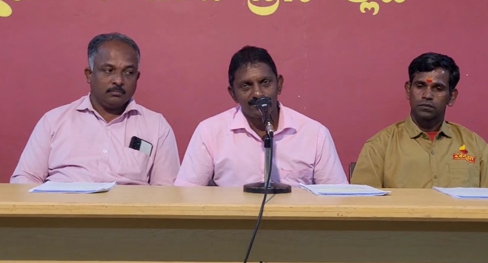 ಉಡುಪಿ: ರಿಕ್ಷಾ ನಿಲ್ದಾಣಗಳ ನಡವಳಿಯಲ್ಲಿ ಬದಲಾವಣೆಗೆ ಆಶ್ರಯ ಆಟೋ ಯೂನಿಯನ್ ಆಗ್ರಹ - News Karnataka