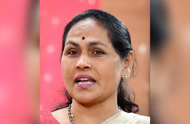 ಸಿದ್ದರಾಮಯ್ಯ ವಿಫಲರಾದಾಗ ಜಾತಿ ಅಸ್ತ್ರ ಬಳಕೆ: ಶೋಭಾ ಕರಂದ್ಲಾಜೆ - News Karnataka