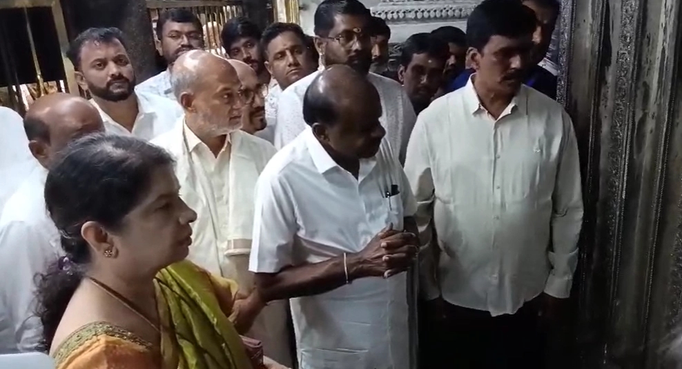 ನಂಜನಗೂಡಿಗೆ ಕೇಂದ್ರ ಸಚಿವ ಹೆಚ್.ಡಿ ಕುಮಾರಸ್ವಾಮಿ ಭೇಟಿ - News Karnataka