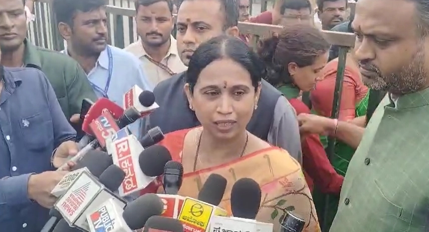 ರಾಜ್ಯ ರಾಜಕಾರಣದಲ್ಲಿ ಯಾವುದೇ ಕ್ರಾಂತಿ ಇಲ್ಲ, ಎಲ್ಲವೂ ಶಾಂತಿ: ಸಚಿವೆ ಲಕ್ಷ್ಮೀ ಹೆಬ್ಬಾಳಕರ್ - News Karnataka