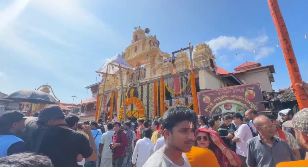ಉಡುಪಿ: ಭಕ್ತ ಜನಸಾಗರದ ಮಧ್ಯೆ ವೈಭವದ ವಿಟ್ಲಪಿಂಡಿ ಉತ್ಸವ - News Karnataka