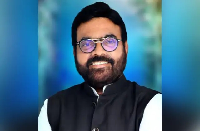 ಡಾ.ಕೆ. ಪ್ರಕಾಶ್ ಶೆಟ್ಟಿ ಇವರಿಂದ ಯಕ್ಷಧ್ರುವ ಪಟ್ಲ ಫೌಂಡೇಶನ್ ಟ್ರಸ್ಟ್ ಗೆ 2 ಕೋಟಿ ರೂ. ದೇಣಿಗೆ - News Karnataka