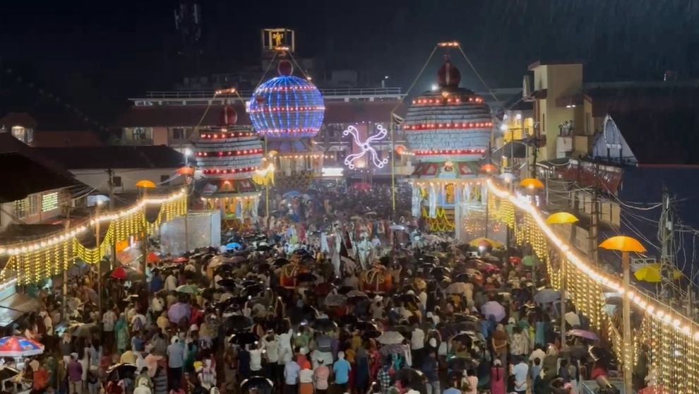ಸೇನಾ ಸಿಬ್ಬಂದಿಗಳಿಂದ ಪೊಲೀಸರಿಗೆ ಥಳಿತ: ನಾಲ್ವರು ಆಸ್ಪತ್ರೆಗೆ ದಾಖಲು - News Karnataka