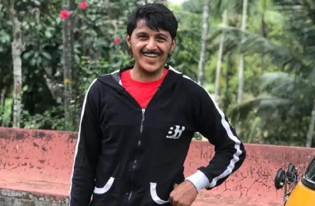 ನಿಯಂತ್ರಣ ತಪ್ಪಿ ಬೈಕ್ ಬಸ್ ಗೆ ಡಿಕ್ಕಿ; ಜಿಮ್ ಟ್ರೈನರ್ ಸ್ಥಳದಲ್ಲೇ ಸಾವು! - News Karnataka
