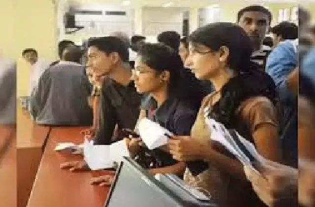 ಯುಜಿಸಿಇಟಿ 2024ರ ದಾಖಲೆಗಳ ಆಫ್ ಲೈನ್ ಪರಿಶೀಲನೆ ಆರಂಭ - News Karnataka