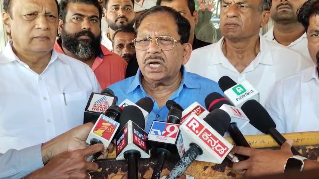 ಮಂಗಳೂರು ಮಸಾಜ್ ಪಾರ್ಲರ್ ದಾಳಿ ಪ್ರಕರಣ; ಆರೋಪಿಗಳ ತಕ್ಷಣ ಬಂಧನಕ್ಕೆ ಸೂಚನೆ- ಗೃಹ ಸಚಿವ ಪರಮೇಶ್ವರ್ - News Karnataka