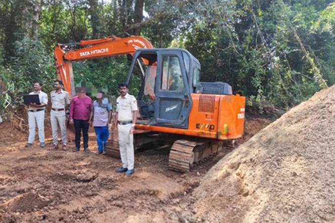 ಅಕ್ರಮ ಮರಳು ಸಾಗಾಟ – ಎರಡು ಟಿಪ್ಪರ್ ಲಾರಿ ವಶಕ್ಕೆ! - News Karnataka