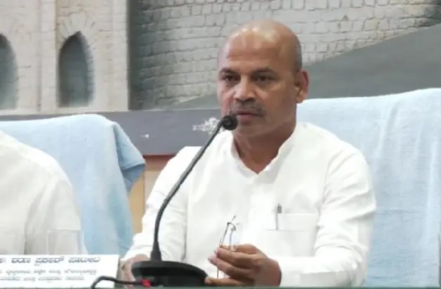 ನೀಟ್ ಅಕ್ರಮ ಕೇಸ್‌ : ಮಕ್ಕಳ ಭವಿಷ್ಯದ ಜೊತೆ ಮೋದಿ ಸರ್ಕಾರ ಚೆಲ್ಲಾಟ : ಡಾ.ಶರಣಪ್ರಕಾಶ್ ಪಾಟೀಲ್ - News Karnataka