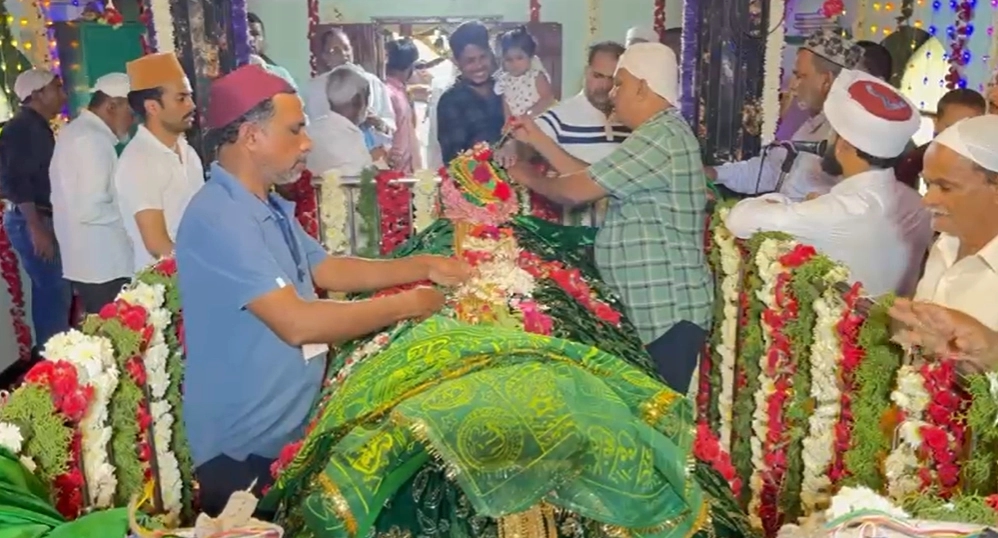 ಹಿಂದೂ-ಮುಸ್ಲಿಂ ಭಾವೈಕ್ಯಕ್ಕೆ ಸಾಕ್ಷಿಯಾದ ಕೈಪುಂಜಾಲು ಉರೂಸ್ - News Karnataka