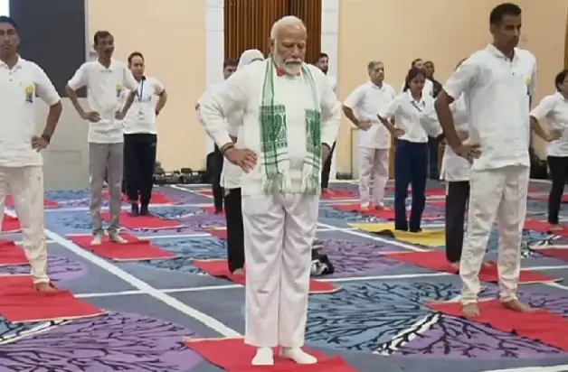 ಯೋಗ ಎಲ್ಲರ ದೈನಂದಿನ ಜೀವನದ ಭಾಗವಾಗಲಿ ಎಂದು ಕರೆ ನೀಡಿದ ಮೋದಿ - News Karnataka