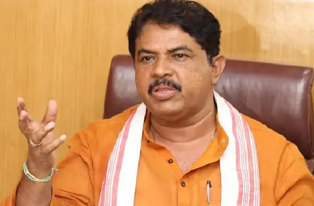 ʼಸಿಎಂ ಸಿದ್ದರಾಮಯ್ಯನವರೇ  ರಾಜೀನಾಮೆ ಕೊಟ್ಟು ರಾಜ್ಯವನ್ನು ಉಳಿಸಿʼ - News Karnataka