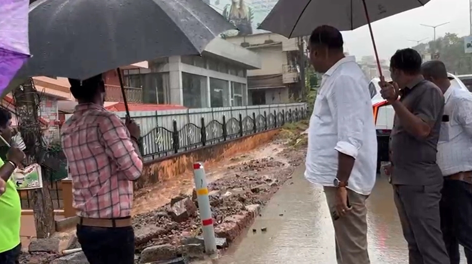 ಉಡುಪಿ ಜಿಲ್ಲೆಯಾದ್ಯಂತ ಭಾರೀ ಗಾಳಿ ಮಳೆ; ಜನಜೀವನ ಅಸ್ತವ್ಯಸ್ತ - News Karnataka