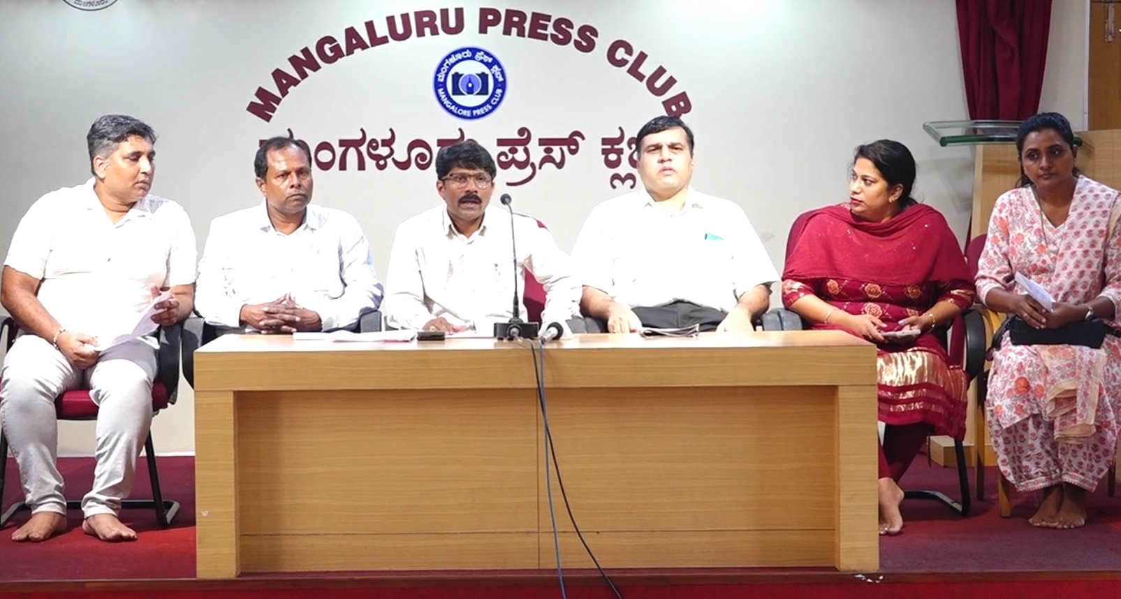 ಎಮ್ಮೆಕೆರೆ ಈಜುಕೊಳದಲ್ಲಿ ದುಬಾರಿ ವೆಚ್ಚ, ರಾಷ್ಟ್ರ ಮಟ್ಟದ ಈಜುಪಟುಗಳಿಗೆ ಅವಕಾಶ ನಿರಾಕರಣೆಯ ಮಾಹಿತಿ ಸತ್ಯಕ್ಕೆ ದೂರವಾದದು! - News Karnataka