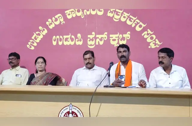 ವಾಲ್ಮೀಕಿ-ಮುಡಾ ಹಗರಣ ಖಂಡಿಸಿ ಆ. 03 ರಿಂದ ಪಾದಯಾತ್ರೆ: ಜಿಲ್ಲೆಯಿಂದ 500 ಮಂದಿ ಭಾಗಿ - News Karnataka