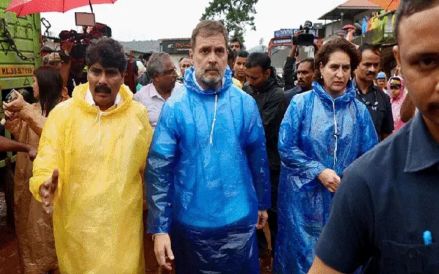 ವಯನಾಡ ಭೂಕುಸಿತ ಸ್ಥಳಕ್ಕೆ ಭೇಟಿ ನೀಡಿದ ರಾಹುಲ್ ಗಾಂಧಿ, ಪ್ರಿಯಾಂಕಾ ಗಾಂಧಿ - News Karnataka