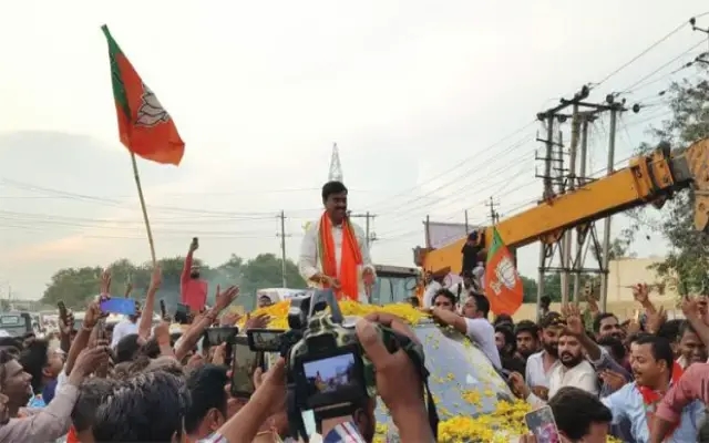 13 ವರ್ಷದ ಬಳಿಕ ಜನಾರ್ದನ ರೆಡ್ಡಿ ಗ್ರ್ಯಾಂಡ್ ಎಂಟ್ರಿ - News Karnataka