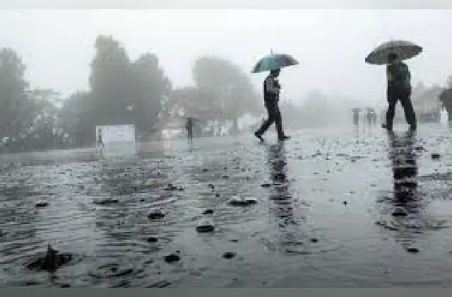 ಮಹಾರಾಷ್ಟ್ರದಲ್ಲಿ ಭಾರೀ ಮಳೆ: ರೆಡ್ ಅಲರ್ಟ್​ ಘೋಷಣೆ! - News Karnataka