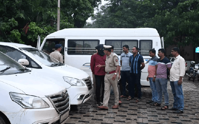 ಉಳಾಯಿಬೆಟ್ಟು ಪಿಡಬ್ಲ್ಯುಡಿ ಗುತ್ತಿಗೆದಾರ ನಿವಾಸದ ದರೋಡೆ ಕೇಸ್;10 ಮಂದಿ ಅರೆಸ್ಟ್‌ - News Karnataka
