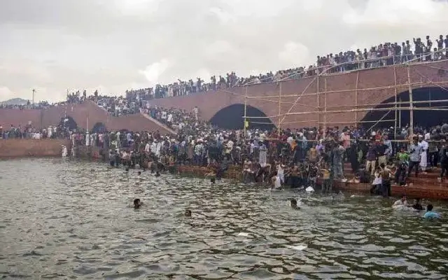 ಶೇಖ್‌ ಹಸೀನಾ ರಾಜೀನಾಮೆ ಬೆನ್ನಲ್ಲೇ  500ಕ್ಕೂ ಅಧಿಕ ಕೈದಿಗಳು ಜೈಲಿನಿಂದ ಪರಾರಿ! - News Karnataka
