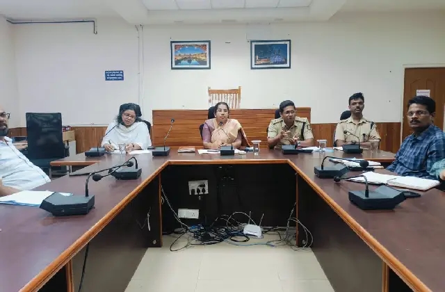 ಕೆಲಸ ಕಾರ್ಯಗಳಿಗೆ ಕಾರ್ಮಿಕರನ್ನು ನಿಯೋಜಿಸುವ ಮೊದಲು ಅವರ ಸೂಕ್ತ ದಾಖಲೆ ಪಡೆಯಬೇಕು: ಡಾ.ಕೆ.ವಿದ್ಯಾಕುಮಾರಿ - News Karnataka