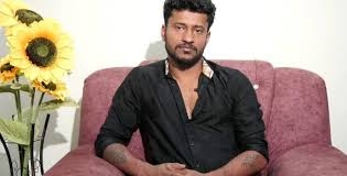 ಜಾತಿ ನಿಂದನೆ ಆರೋಪ : ‘ಹುಲಿ’ ಕಾರ್ತಿಕ್​ ಮೇಲೆ ದಾಖಲಾಯ್ತು ಎಫ್​ಐಆರ್ - News Karnataka