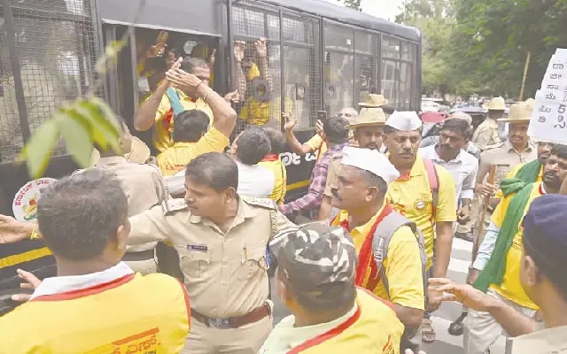 ಸಿದ್ದರಾಮಯ್ಯ 50:50 ರಾಜಕೀಯ ಸಿಎಂ: ಕೃಷ್ಣಾರೆಡ್ಡಿ ಆಕ್ರೋಶ - News Karnataka