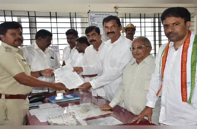 ಸಾಮಾಜಿಕ ಕಾರ್ಯಕರ್ತ ಸ್ನೇಹಮಯಿ ಕೃಷ್ಣ ವಿರುದ್ಧ ಕಾಂಗ್ರೆಸ್ ದೂರು - News Karnataka