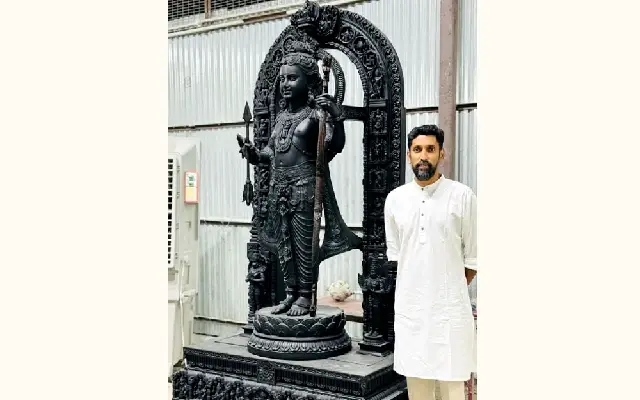 ʼವಿಶ್ವ ಶ್ರೇಷ್ಠ ಕನ್ನಡಿಗ 2024ʼ ಪ್ರಶಸ್ತಿಗೆ ಅರುಣ್ ಯೋಗಿರಾಜ್‌ ಆಯ್ಕೆ - News Karnataka