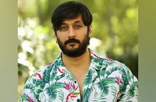 ಕನ್ನಡ ಮಾಧ್ಯಮದಲ್ಲಿ ಓದಿರೋರಿಗೆ ಉದ್ಯೋಗ ಕಲ್ಪಿಸಿಕೊಡಿ : ನಟ ಚೇತನ್ - News Karnataka