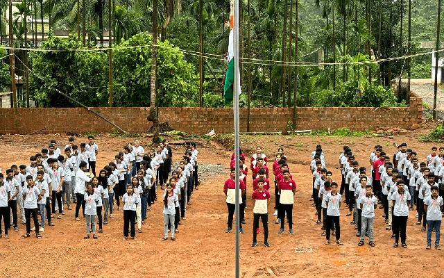 ವಿದ್ವತ್ ಪಿಯು ಕಾಲೇಜಿನಲ್ಲಿ ಆ.15 ರ ಧ್ವಜಾರೋಹಣ ನೆರವೇರಿಸಿದ ಶ್ರೀ ಸುಭಾಶ್ಚಂದ್ರ ಶೆಟ್ಟಿ - News Karnataka