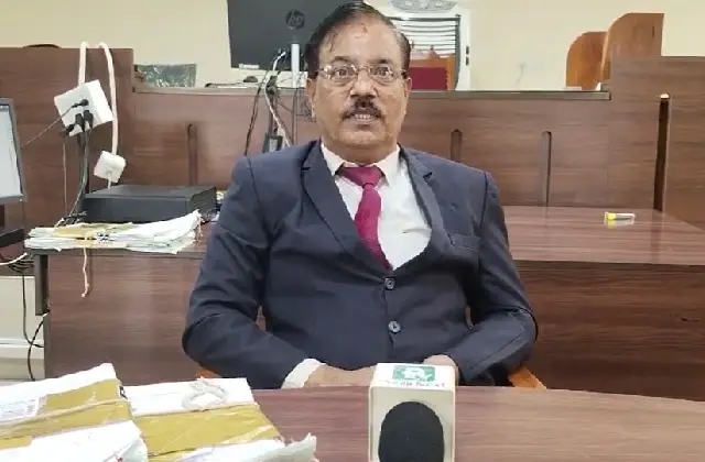 ಉಡುಪಿ: ಪ್ರತ್ಯೇಕಗೊಂಡ ಮೂರು‌ ದಂಪತಿಗಳಿಗೆ ನ್ಯಾಯದೇಗುಲದಲ್ಲಿ ಮರುಮದುವೆ - News Karnataka