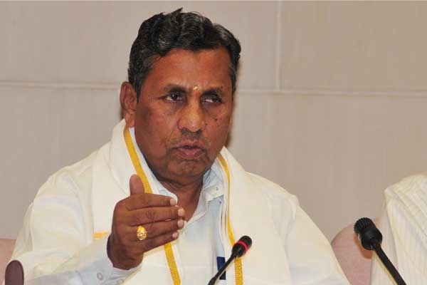 ‘ಅನರ್ಹ ಬಿಪಿಎಲ್ ಕಾರ್ಡ್‌ಗಳನ್ನ ರದ್ದು ಮಾಡಲ್ಲ, ಪರಿಷ್ಕರಣೆ ಮಾಡುತ್ತೇವೆ' - News Karnataka
