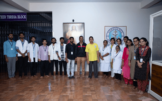 ಮೊಹರಂ ಉಡುಗೊರೆ: ಆರು ವರ್ಷಗಳ ನಂತರ ಹೃದಯ ಸ್ಪರ್ಶಿಸುವ ಪುನರ್ಮಿಲನ - News Karnataka