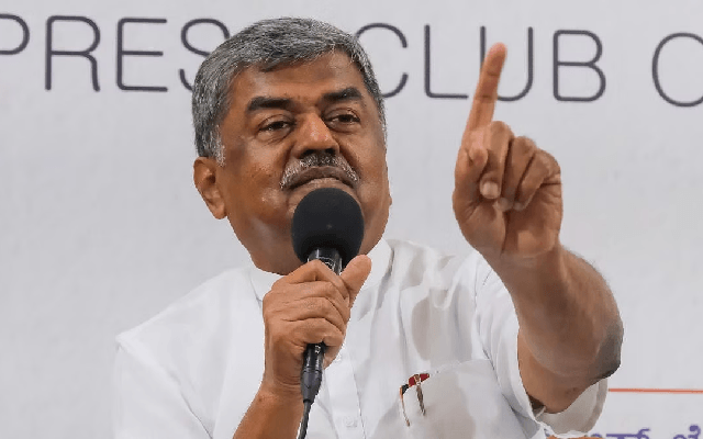 ರಾಜ್ಯಪಾಲರು ರಾಜ ಭವನ ದುರುಪಯೋಗ ಮಾಡ್ತಿದಾರೆ; ಎಂಎಲ್ ಸಿ ಬಿ.ಕೆ.ಹರಿಪ್ರಸಾದ್ - News Karnataka