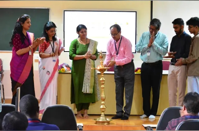 ನಿಟ್ಟೆಯಲ್ಲಿ "ಎಂಜಿನಿಯರಿಂಗ್ ಶಿಕ್ಷಣದಲ್ಲಿ ಎಆರ್ ಮತ್ತು ವಿಆರ್" ಕುರಿತು ಮೂರು ದಿನಗಳ ಕಾರ್ಯಕ್ರಮ - News Karnataka