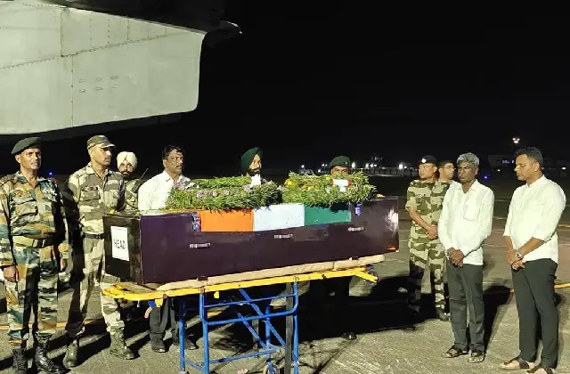 ಲ್ಯಾನ್ಸ್ ಹವಾಲ್ದಾರ್ ಅನೂಪ್ ಪೂಜಾರಿ ಅಮರ್ ರಹೇ….. - News Karnataka