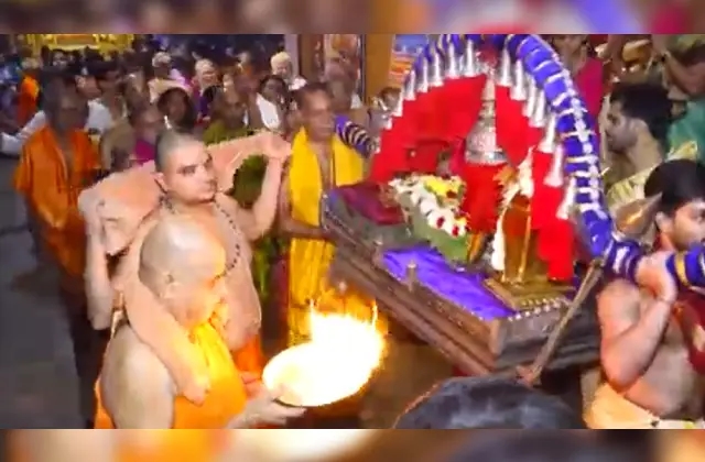ಶ್ರೀ ಕೃಷ್ಣ ಮಠದಲ್ಲಿ ಸಪ್ತೋತ್ಸವದ ಅಂಗವಾಗಿ ಪಲ್ಲಕ್ಕಿ ಉತ್ಸವ - News Karnataka
