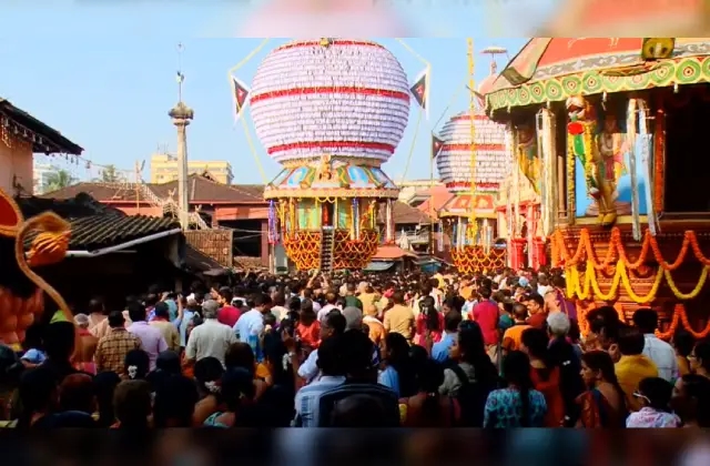ಉಡುಪಿ ಶ್ರೀಕೃಷ್ಣಮಠದಲ್ಲಿ ಸಂಭ್ರಮದ ಚೂರ್ಣೋತ್ಸವ - News Karnataka