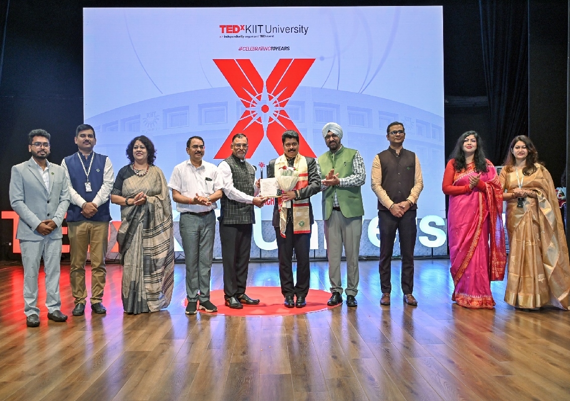 ಟೆಡೆಕ್ಸ್ ಟಾಕ್ ಜಾಗತಿಕ ಕಾರ್ಯಕ್ರಮ; ಜಾದೂಗಾರ ಕುದ್ರೋಳಿ ಗಣೇಶ್ ರವರ ಉಪನ್ಯಾಸ ಹಾಗೂ ಪ್ರಾತ್ಯಕ್ಷಿಕೆ - News Karnataka