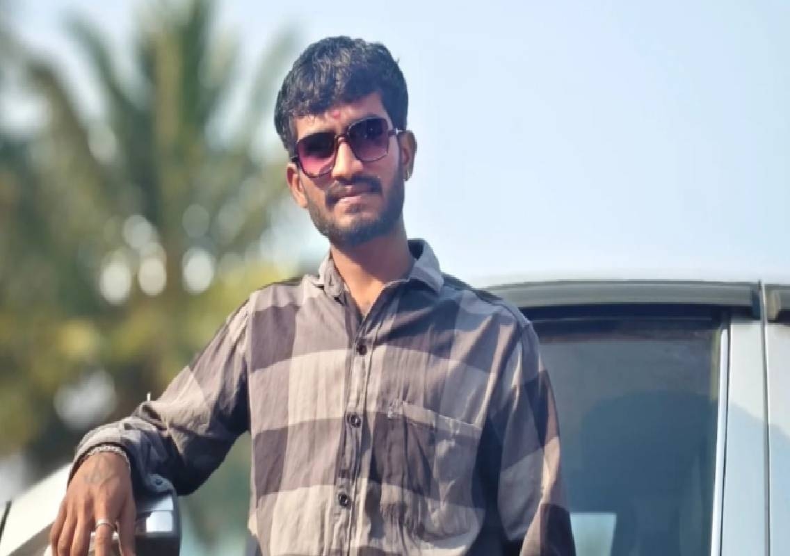 ಮರಕ್ಕೆ ಬೈಕ್ ಡಿಕ್ಕಿ, ಯುವಕ ಸ್ಥಳದಲ್ಲೇ ಮೃತ್ಯು! - News Karnataka