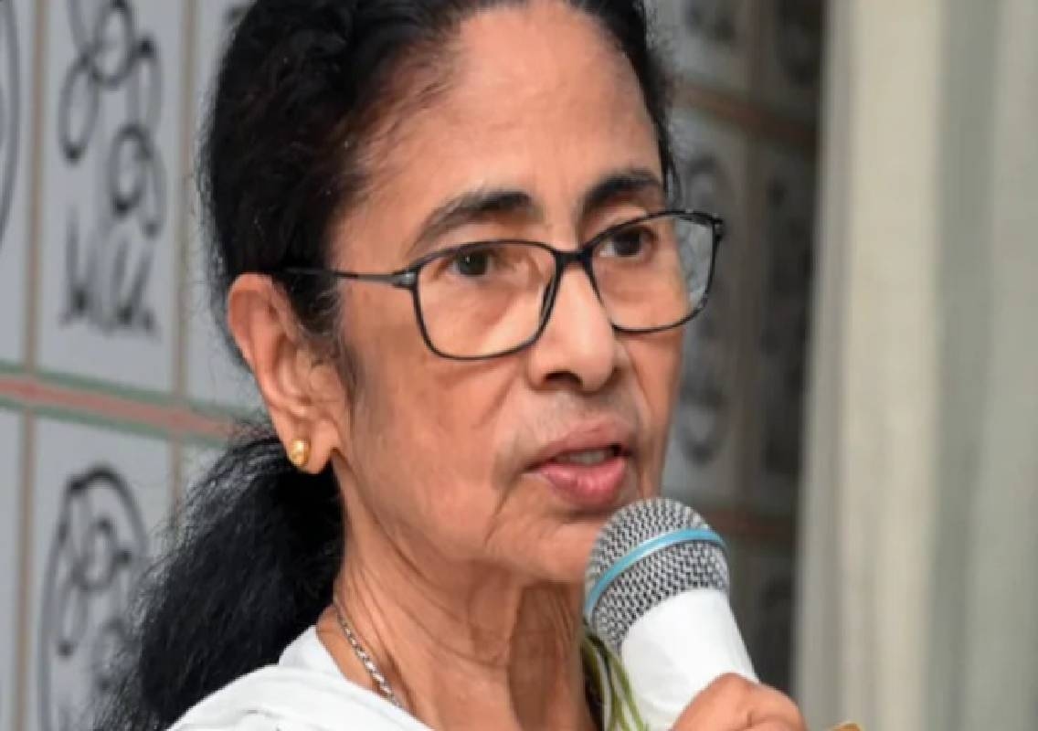 ಮಮತಾ ಬ್ಯಾನರ್ಜಿ ವಿರುದ್ಧ ಎಫ್‌ಐಆರ್ ದಾಖಲು! - News Karnataka