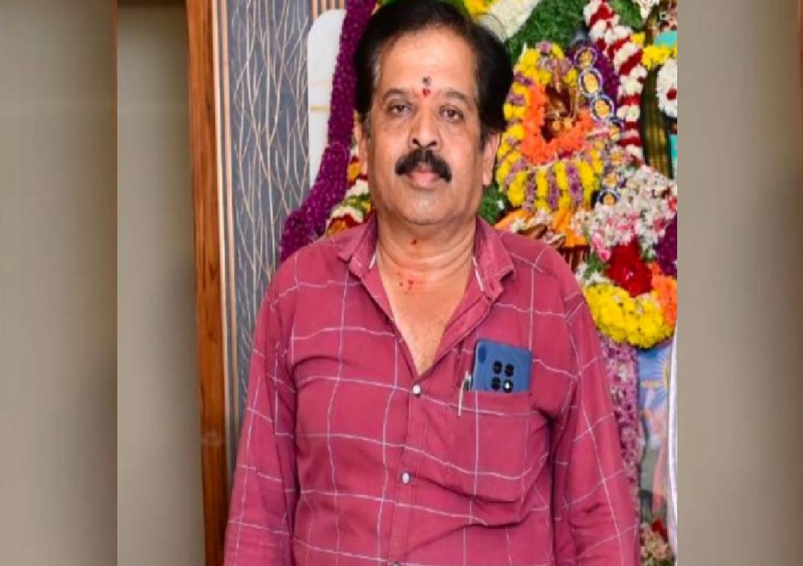 ನಂದಿನಿ ಮಿಲ್ಕ್ ಪಾರ್ಲರ್‌ ನಲ್ಲಿ ಅಗ್ನಿ ಅವಘಡ – ಶಾಕ್‌ನಿಂದ ಮಾಲೀಕ ಹೃದಯಾಘಾತಕ್ಕೆ ಬಲಿ - News Karnataka