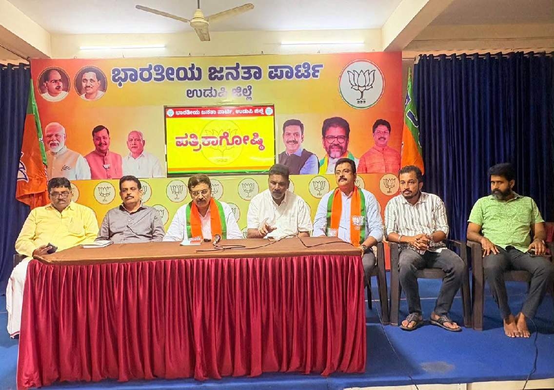 ಅಧಿವೇಶನದಲ್ಲಿ ಹಿಂದುಳಿದ ವರ್ಗಗಳ ಆಯೋಗದ ವರದಿ ಮಂಡನೆಗೆ ಆಗ್ರಹ - News Karnataka