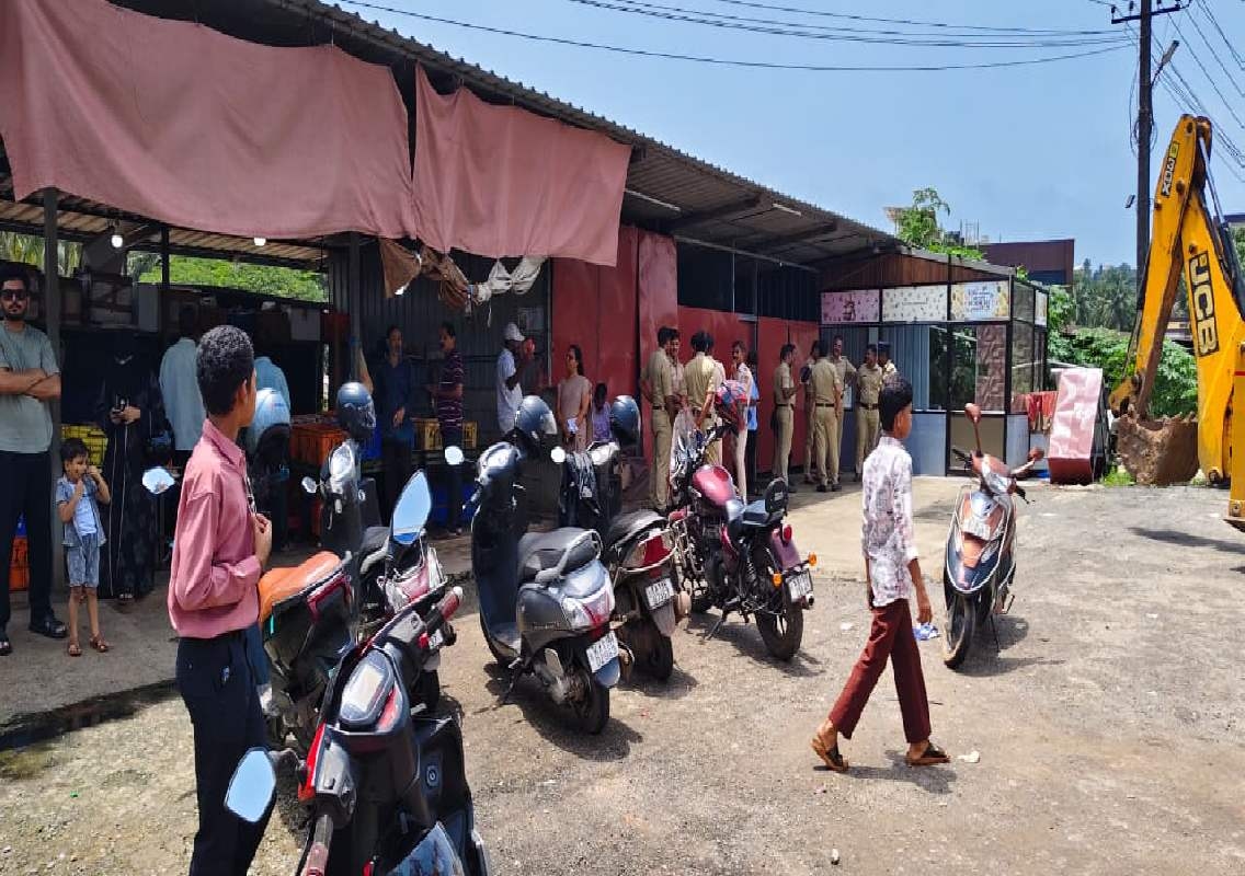 ಎನ್‌ಎಚ್-66 ಸರ್ವೀಸ್ ರಸ್ತೆ ಕಾಮಗಾರಿಗೆ ತೆರವು ಕಾರ್ಯಾಚರಣೆ ಆರಂಭ - News Karnataka