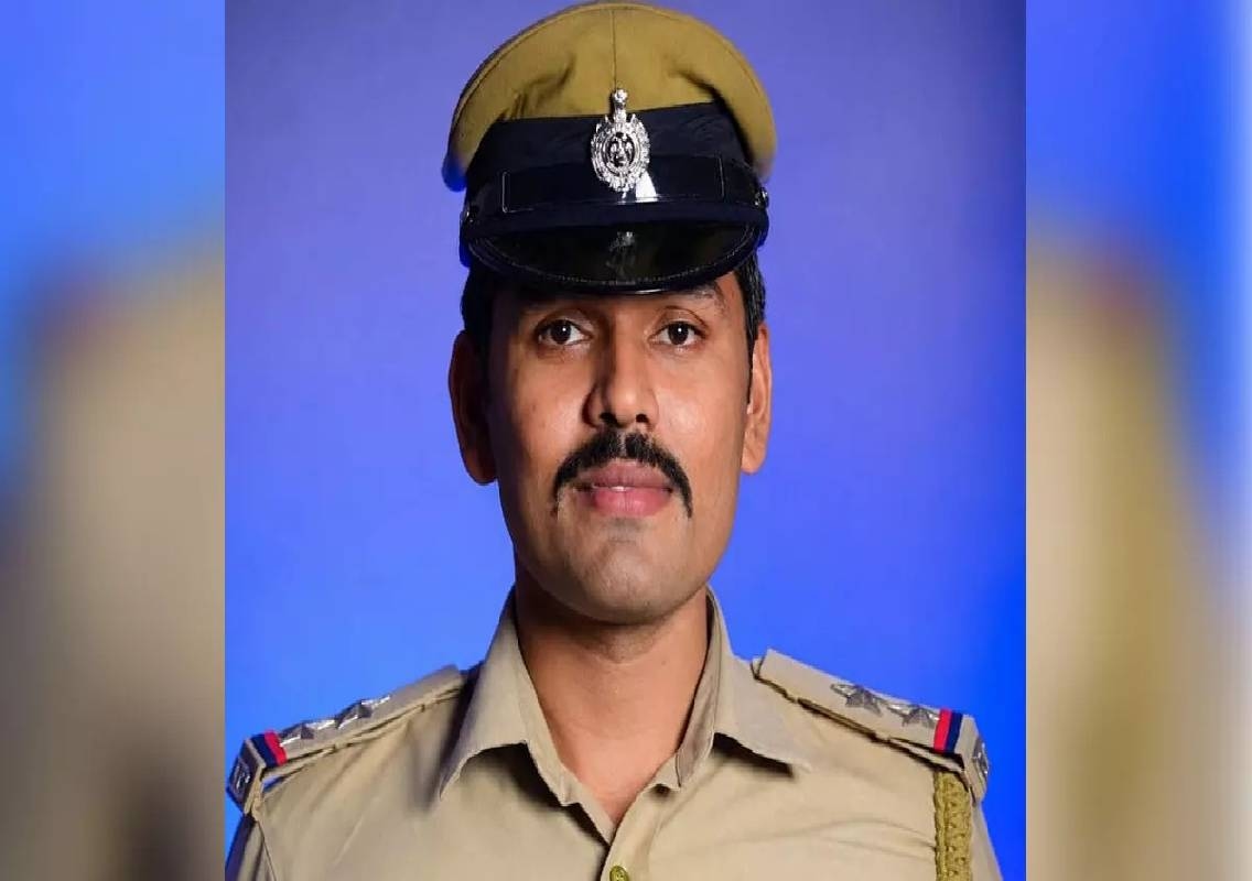 ಮಂಗಳೂರು : ಇನ್ಸ್‌ಪೆಕ್ಟ‌ರ್ ವಿನೋದ್ ರೆಡ್ಡಿ ಅಮಾನತು - News Karnataka
