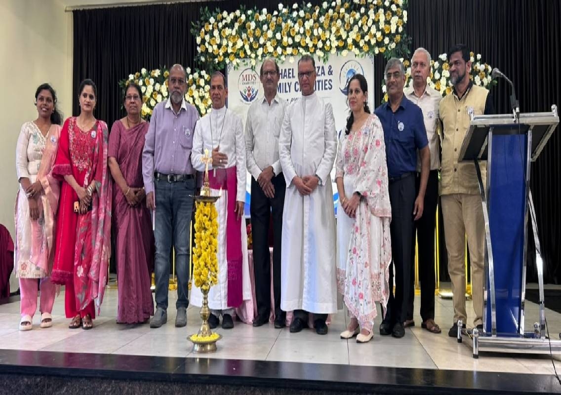 ಇತರರಿಗೆ ಸಹಾಯ ಮಾಡುವ ಪ್ರತಿಯೊಬ್ಬರಲ್ಲಿ ದೇವರನ್ನು ಕಾಣಬಹುದು : ಬಿಷಪ್ ಲೆಸ್ಲಿ ಸಿ ಡಿಸೋಜಾ - News Karnataka