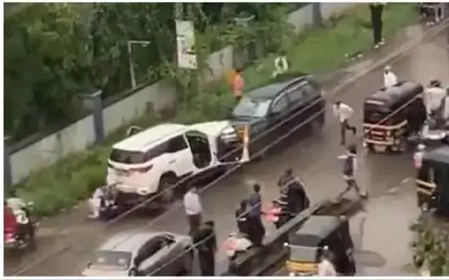 ಕೌಟುಂಬಿಕ ಕಲಹ : ಮಗು ಮತ್ತು ಪತ್ನಿ ಕಾರಿನ ಮೇಲೆ ಕಾರಿನಿಂದ ಡಿಕ್ಕಿ ಹೊಡೆದು ಹಲ್ಲೆ - News Karnataka