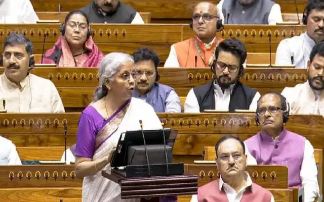 ಕೇಂದ್ರ ಬಜೆಟ್​​ನಲ್ಲಿ ಕೃಷಿ ಕ್ಷೇತ್ರಕ್ಕೆ ಮತ್ತು ಯುವ ಉದ್ಯೋಗಿಗಳಿಗೆ ಭರ್ಜರಿ ಕೊಡುಗೆ - News Karnataka